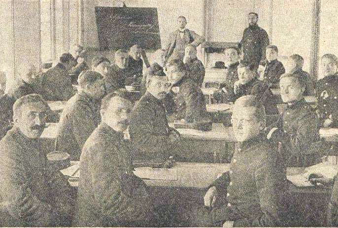 File:Belgisch universiteitje themaverhaal.png