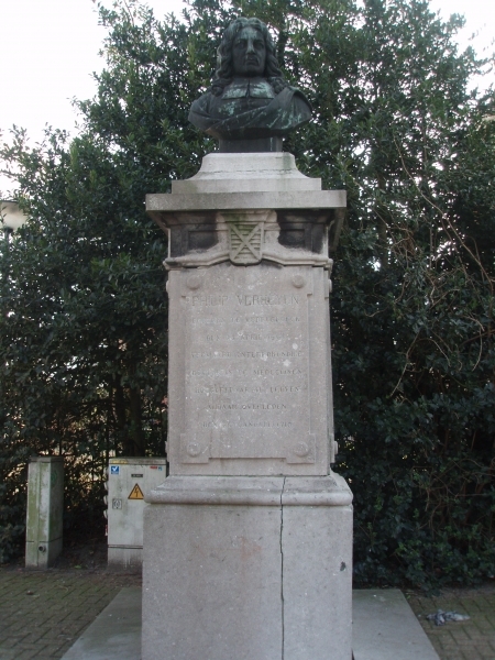 Bron: Monlouis op: Standbeelden.be