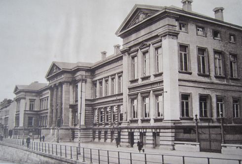 Bron: Liber memorialis : L'Université de Liège de 1867 à 1935.